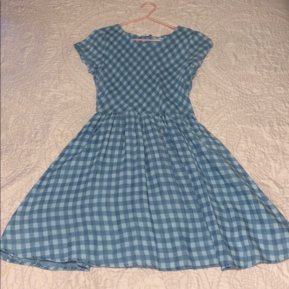fresh, loose dress